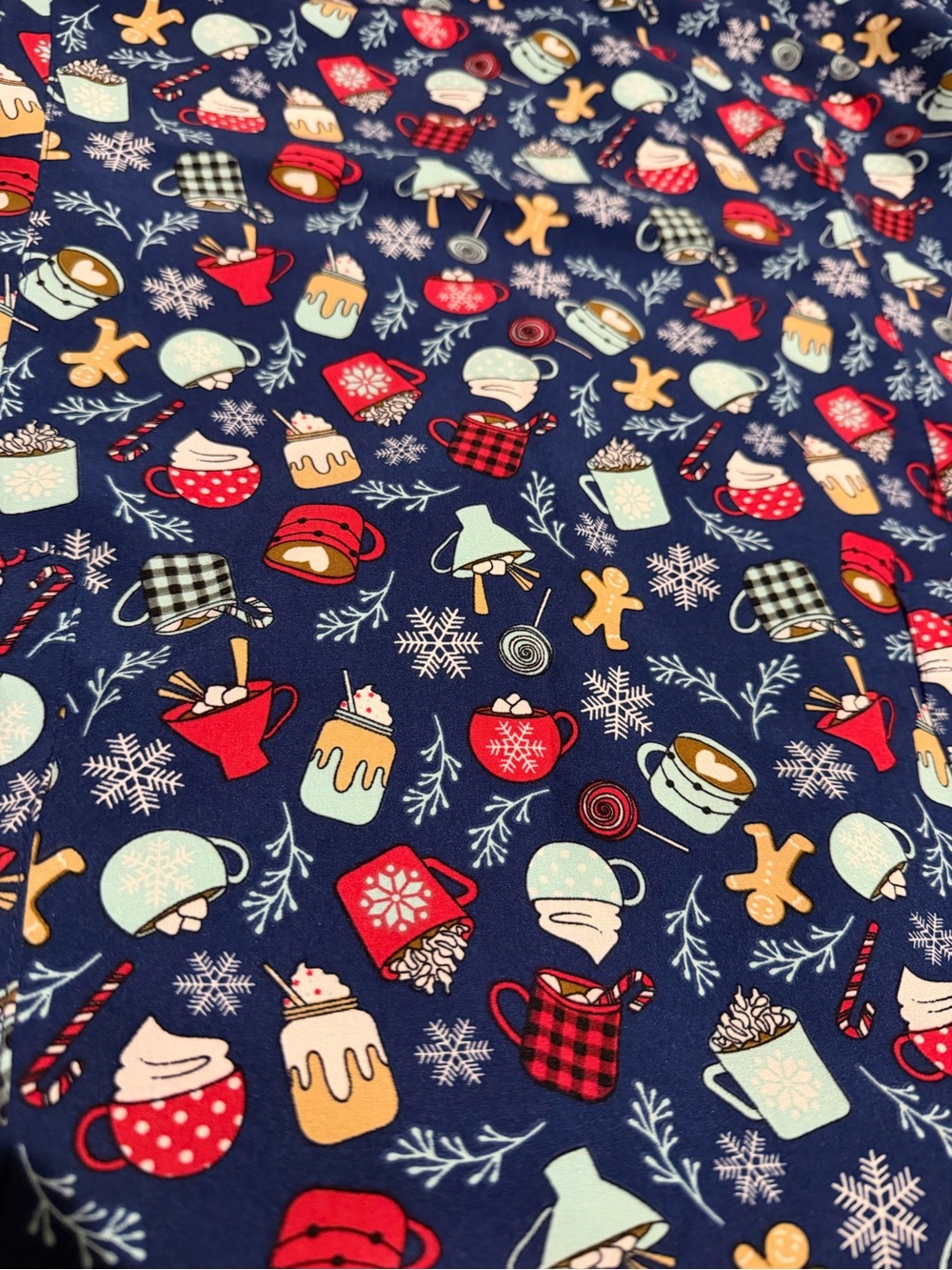 Butter-Soft Scrub Tops-Holiday Print - Picture 7 of 7